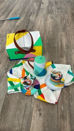 Lovevery Picnic Set