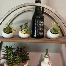 WALL SHELF WITH ALL DECOR 