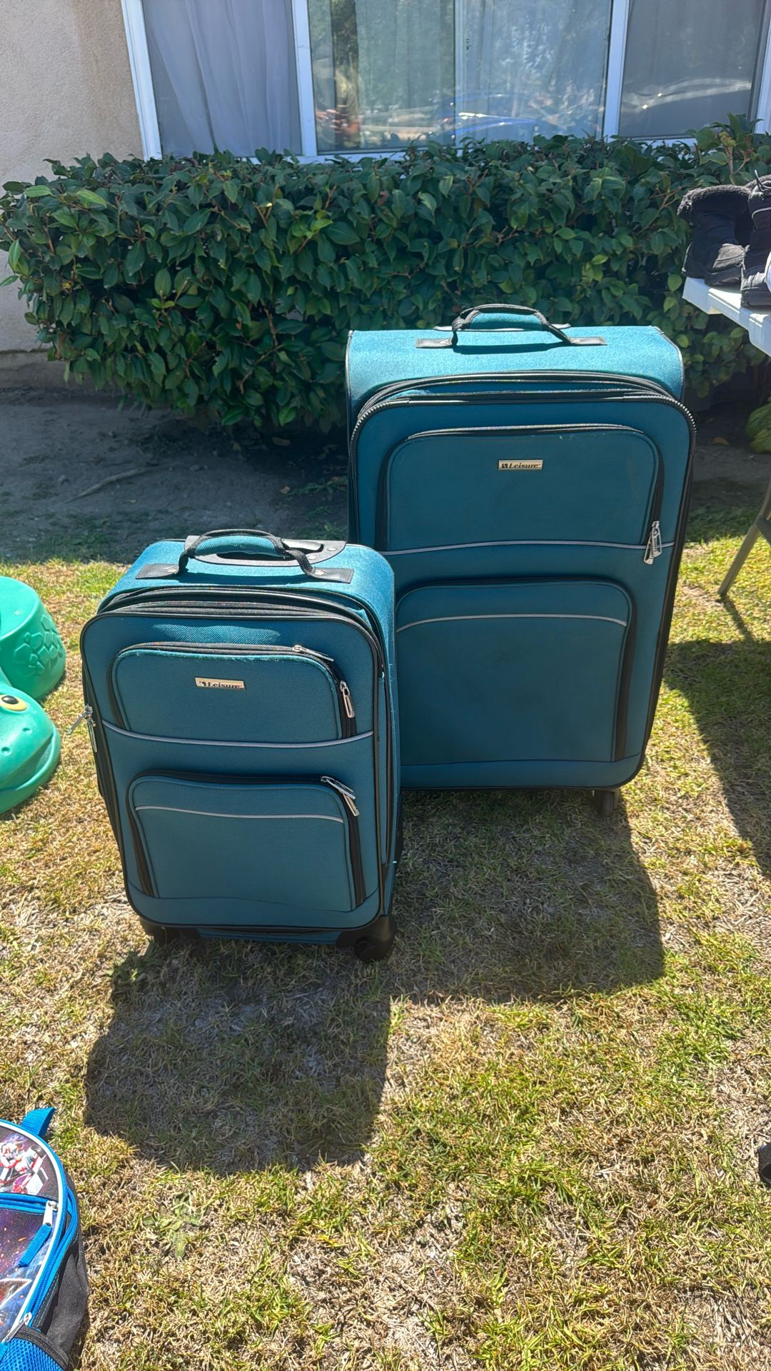 Large Suitcase + Carry On