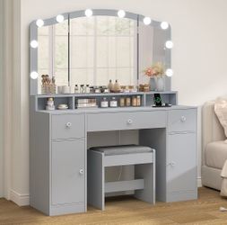 Gray Vanity Table Set with Lighted Mirror and Stool