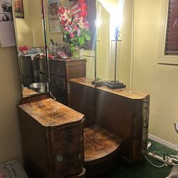 Furniture With Mirrors