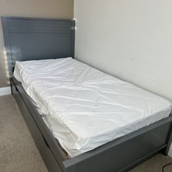 Coaster Twin Bed Frame And 1 Matress
