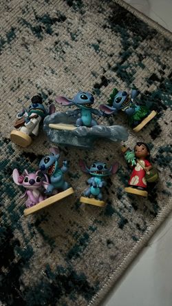 LILO & STITCH ACTION FIGURES DISNEY STORE