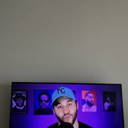 Samsung 44” Crystal UHD 4K Smart TV