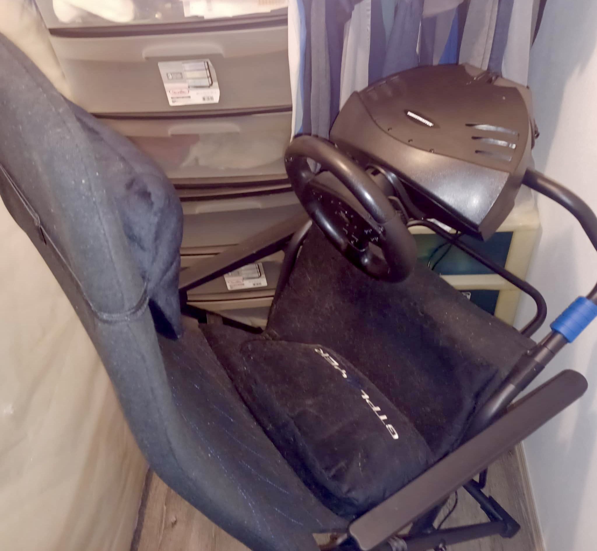 GT PLAYER Racing Simulator Cockpit Gaming Chair With Accessories
