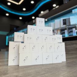 Apple AirPods 4th Gen, 4th Gen Noise Cancelling & Airpods Pro 2nd Gen Available 