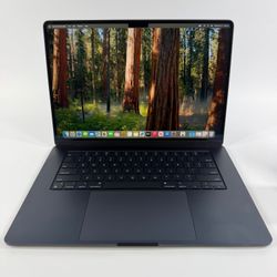 2024 Apple MacBook Air 15" M3 10C GPU 4.0GHz 16GB RAM 256GB SSD MC9G4LL/A