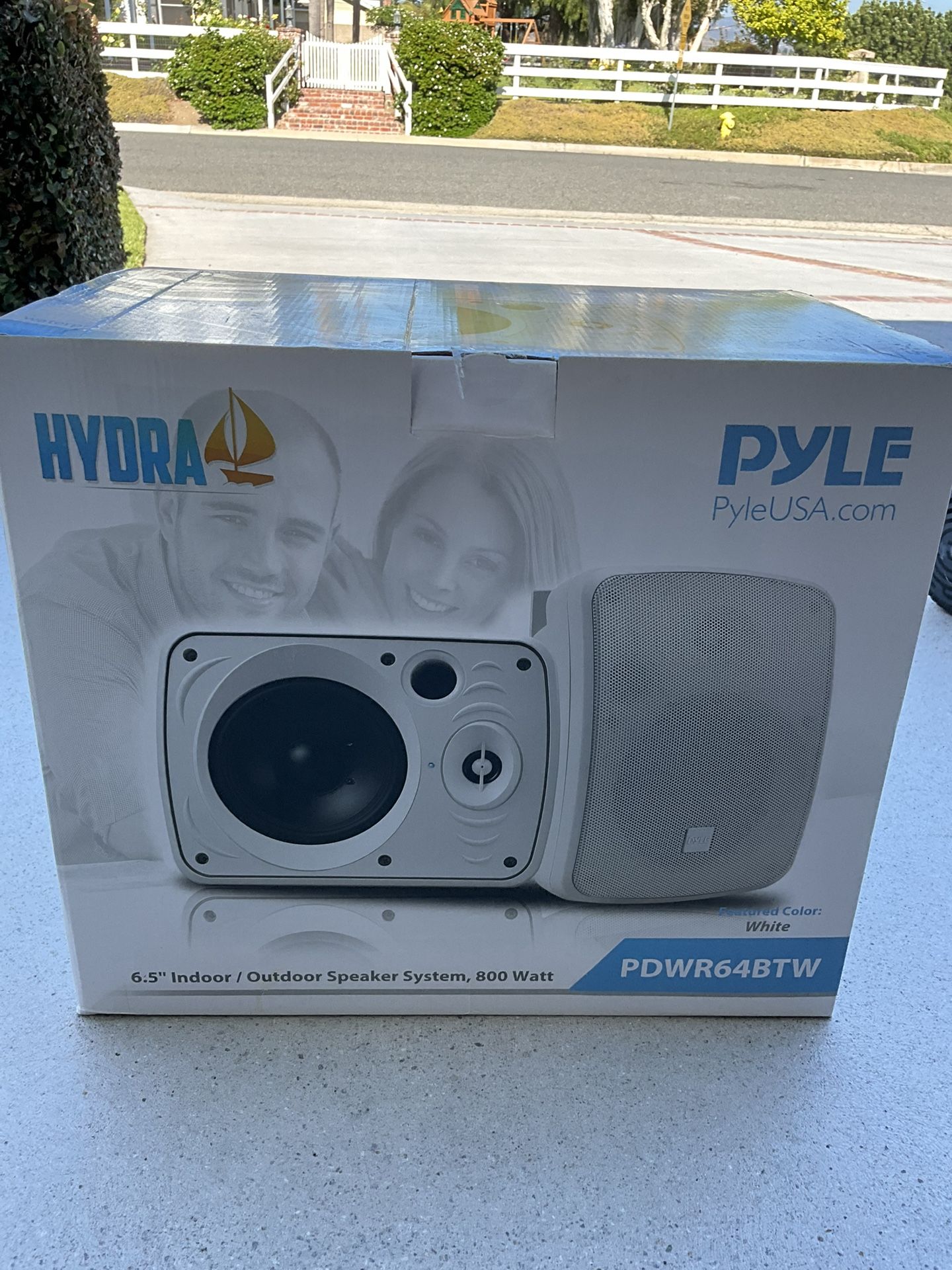 Hrydra White Base Speaker