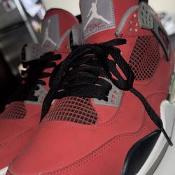 Jordan 4 “toro bravo” 