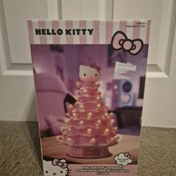  HELLO KITTY Large  Ceramic Pink Christmas Tree W/Pink Colored Lights 11.1" 