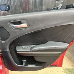2016 Dodge Charger Scat Pack Door Panels 
