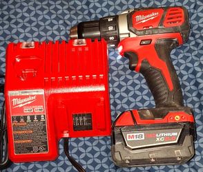 Milwaukee 1/2" Drill/Driver set