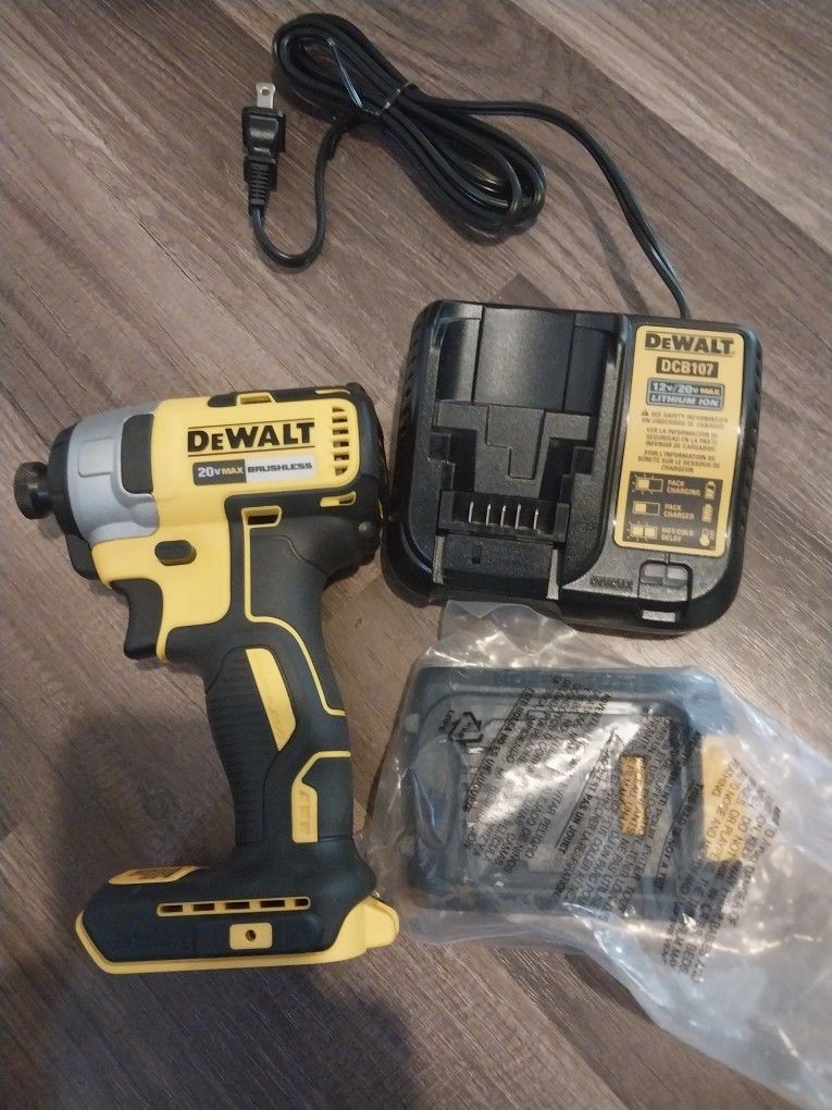 Brand new brushless 20v 1/4 inch driver set.