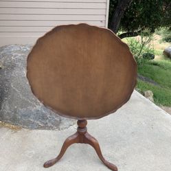 Antique Mahogany Wood Pie Crust Table End Table Corner Table Side Table Furniture