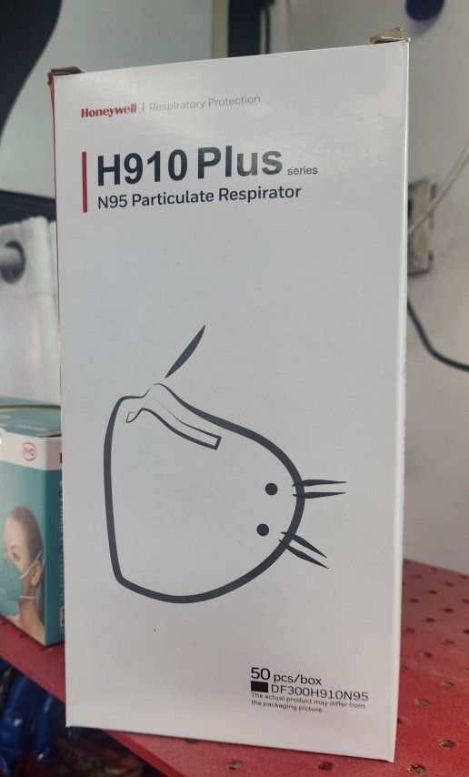 H910 Plus Face Mask For Sale...