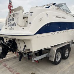 2005 Bayliner 245 Nice And Clean 