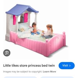  Princess Castle Bed (Twin)