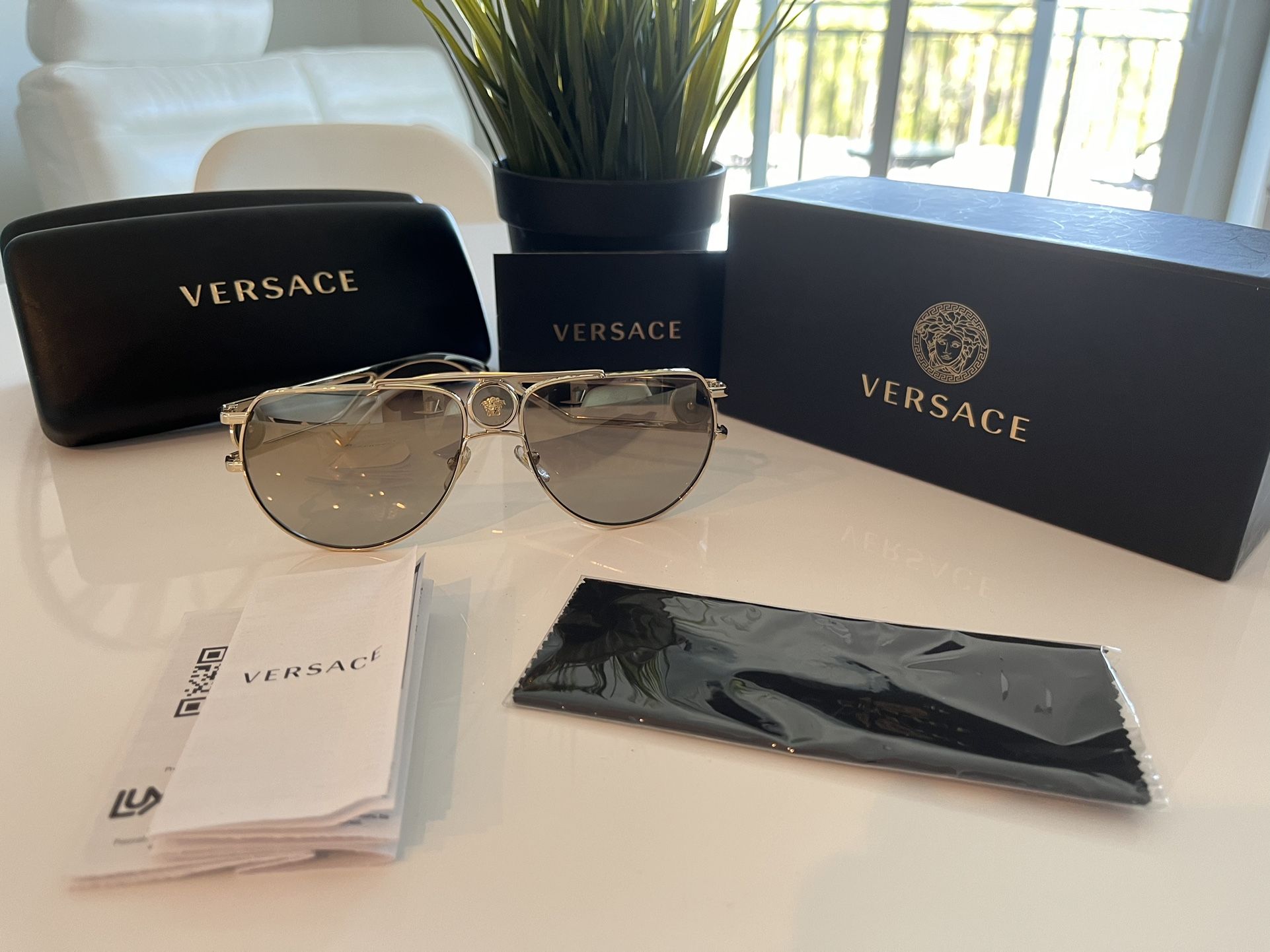 Versace Sunglasses (Unisex)