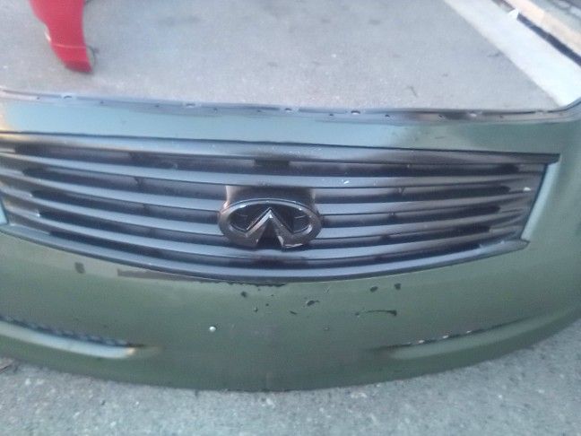 2008-2012 Infiniti G37 Coupe Complete Front Bumper With All The Accessories Oem.