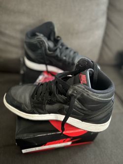 Nike Air Jordan 1 High Black Sneakers