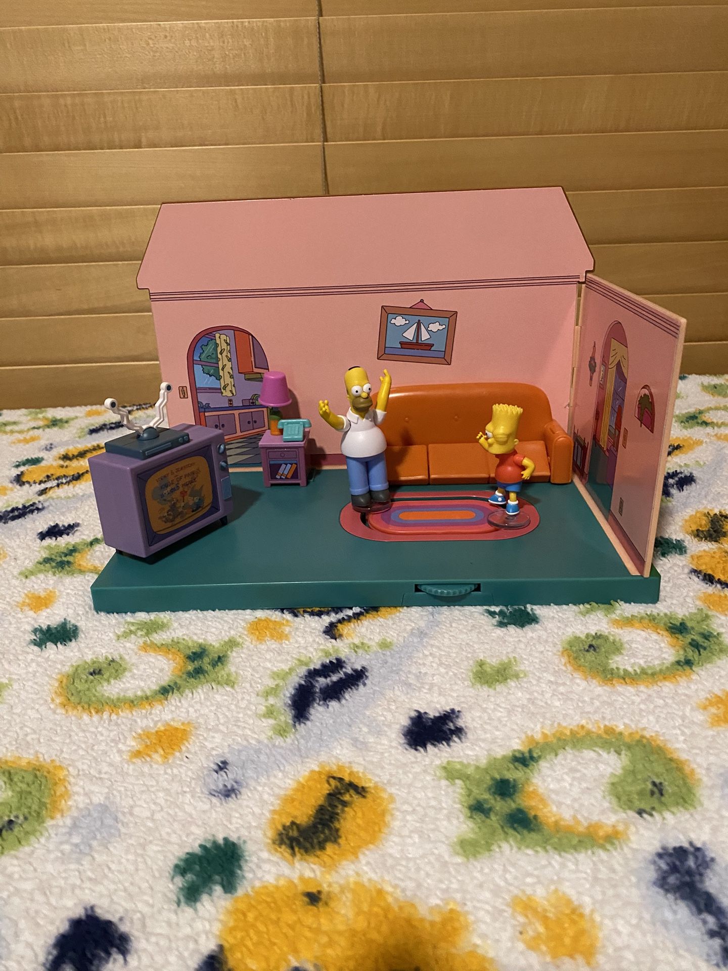 ic The Simpsons Family Living Room Playset with