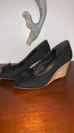 Black wedges size 8