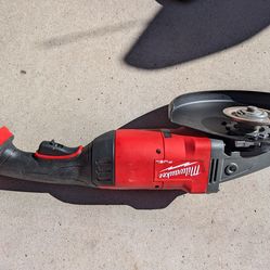 Milwaukee Tools