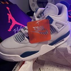 Jordan Retro 4 Military Blue