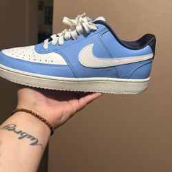 Nikes 