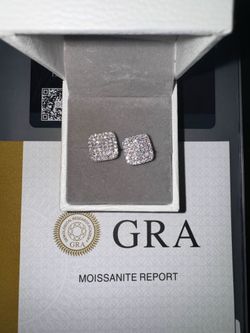 Vvs 1 Moissanite earrings 8-12 mm