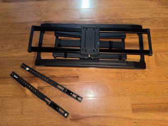 TV Wall Mount Rated for 120lbs