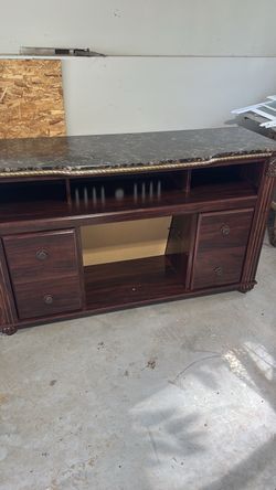 Tv stand