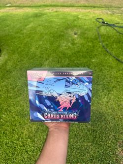 Pokémon Mega Evolution Chaos Rising Elite Trainer Box ETB – NEW SEALED