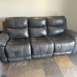 Brand New Leather Recliner Sofas 