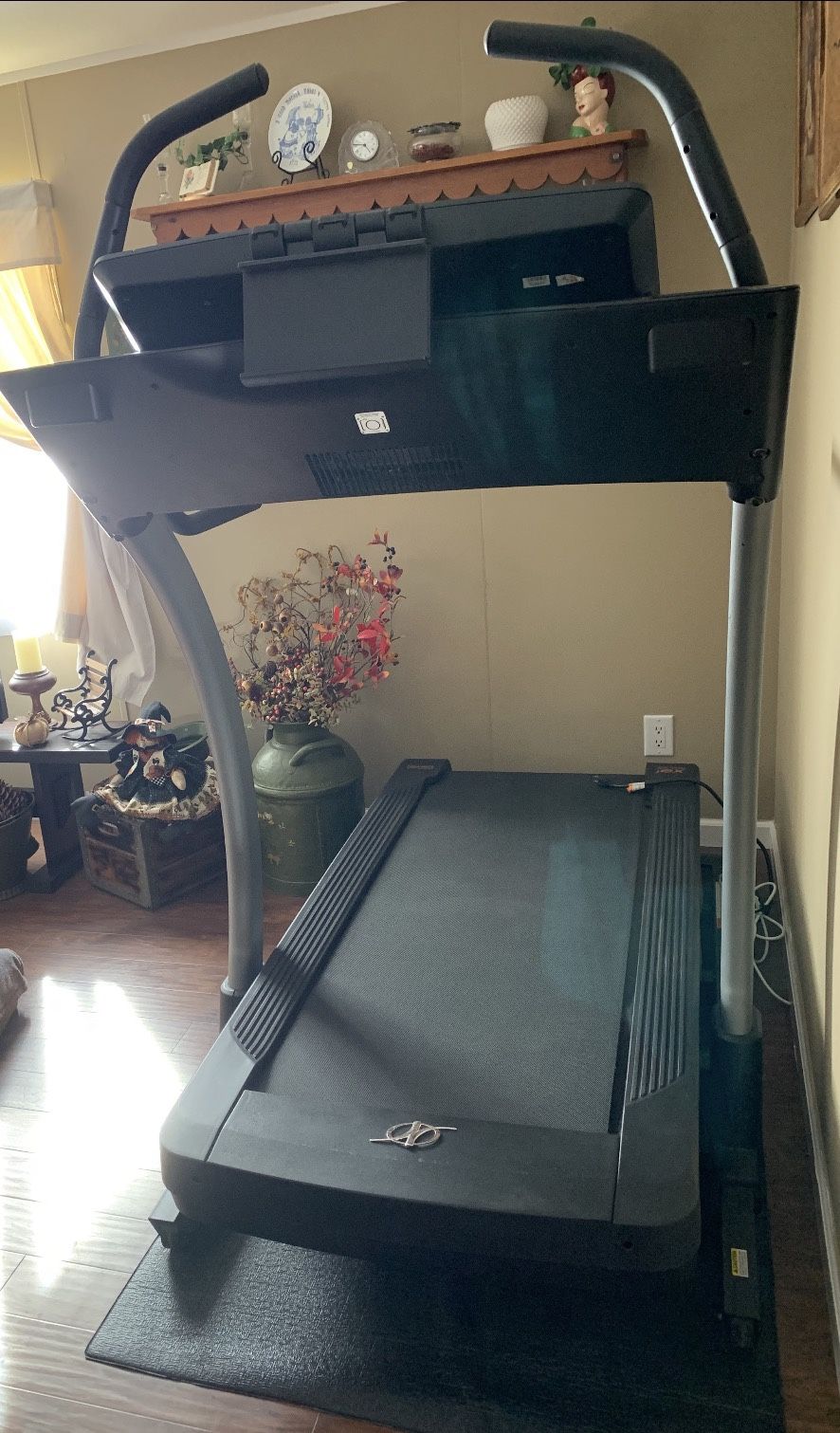 Nordic Track X9i Incline Treadmill