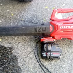 CRAFTSMAN V20 20V HANDHELD LEAF BLOWER (with One battery fully charged&battery charger)