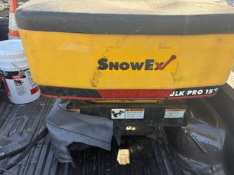SnowEx Bulk Pro Tailgate Sander