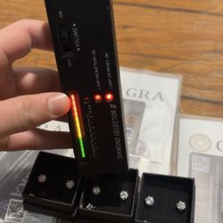 VVS1 moissanite stud erring 