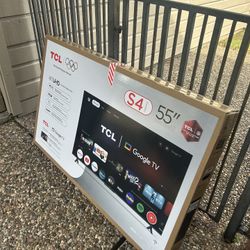 TCL 55” 4K Ultra HD Smart TV