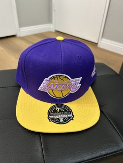 Lakers Size 7 5/8 Mitchell & Ness Fitted Hat