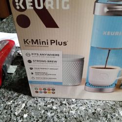 KEURIG K MINI PLUS SINGLE SERVE COFFEE MAKER