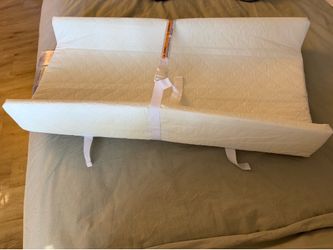 Sprucely 2 sided waterproof changing pad