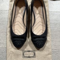 Gucci Shoes Size 35