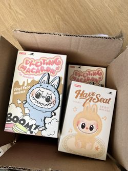 POPMART LABUBU - Exciting Macaron / Have A Seat