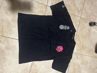 Chrome hearts pink graphic design