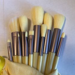 Pinches Cosmetics Brush Set