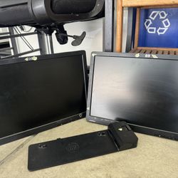 Dual Monitors 