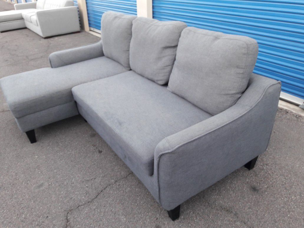 Comfortable sectional couch small Gray, in the bed ,