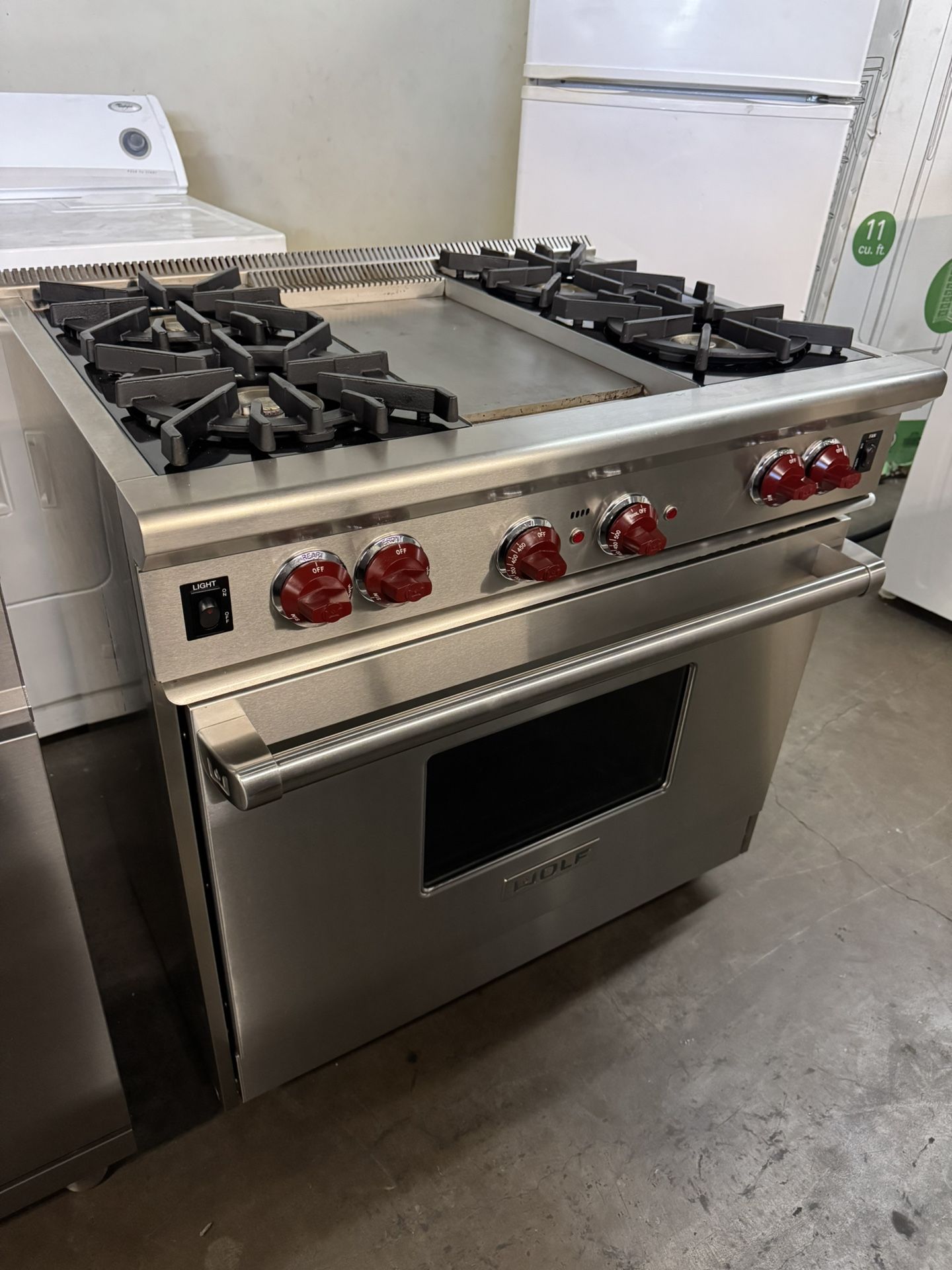 Wolf 36” Stainless Steel Gas Range Stove