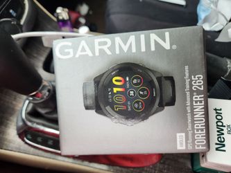 Brand new GARMIN FORERUNNER 265 GPS SMARTWATCH